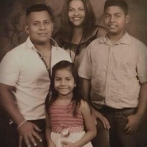 Meet your Posher, Neri